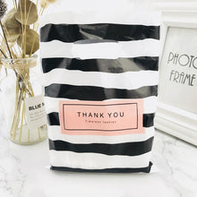 Load image into Gallery viewer, More Pattern Jewelry Plastic Bag With Handles 15x20cm Wedding Gift Thick Boutique Gift Shopping Packaging Plastic Handle Bag